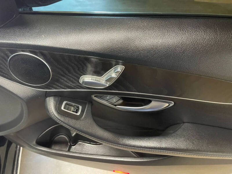 2016 Mercedes-Benz C-Class