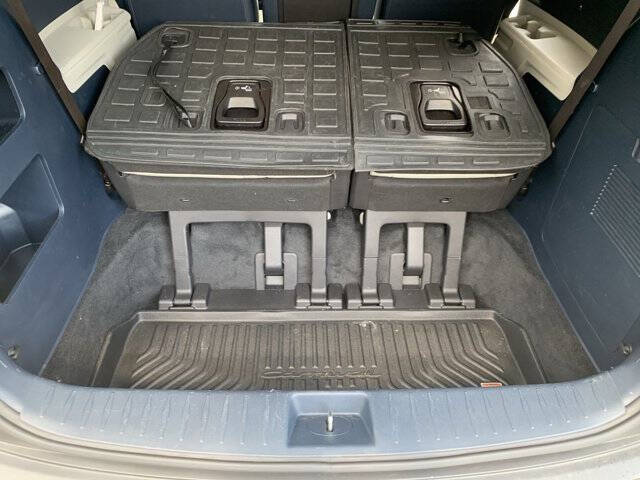 2025 Kia Carnival EX