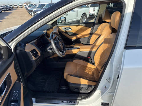 2022 Nissan Rogue Platinum