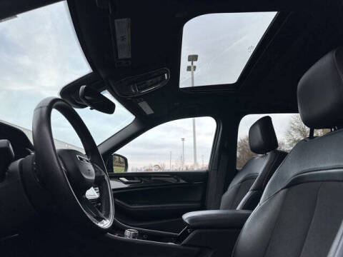 2022 Jeep Grand Cherokee Altitude