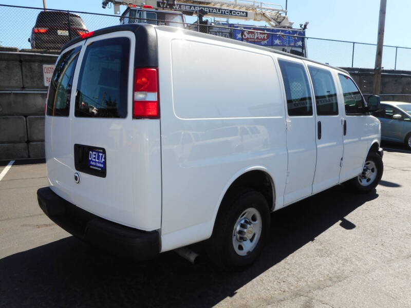 2016 Chevrolet Express 2500