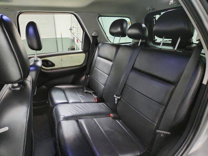 2005 Ford Escape Limited