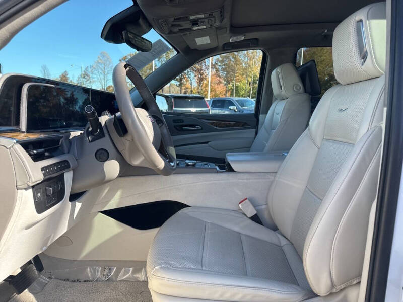 2023 Cadillac Escalade Premium Luxury Platinum
