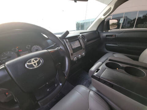 2014 Toyota Tundra SR