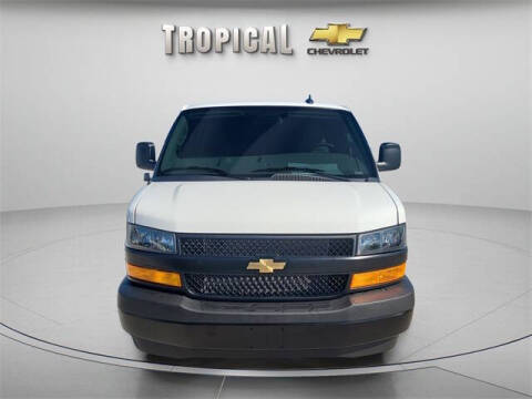 2025 Chevrolet Express 2500