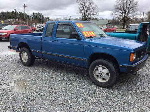 1989 GMC S-15 for sale at K & E Auto Sales in Ardmore AL