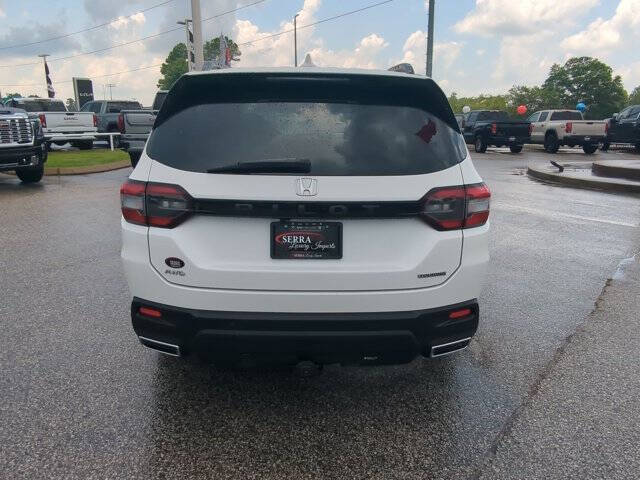 2024 Honda Pilot Touring