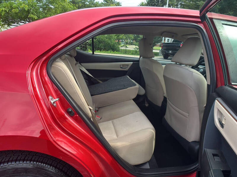 2015 Toyota Corolla LE Plus