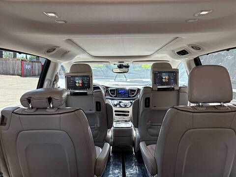 2017 Chrysler Pacifica Limited