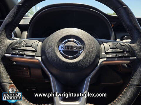 2021 Nissan Kicks SR