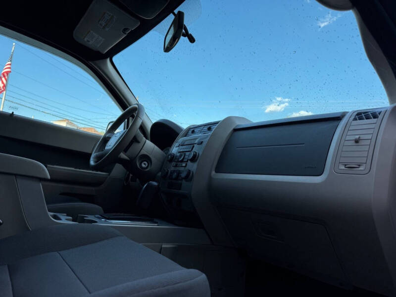 2009 Ford Escape XLT