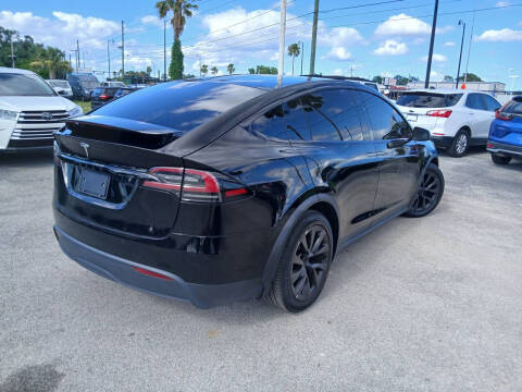 2022 Tesla Model X