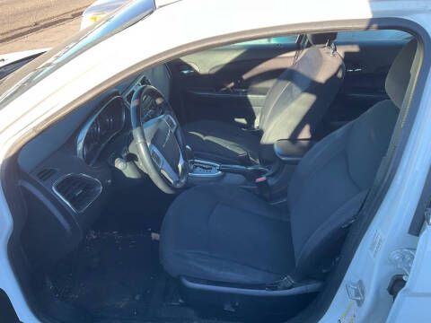 2014 Chrysler 200 Touring