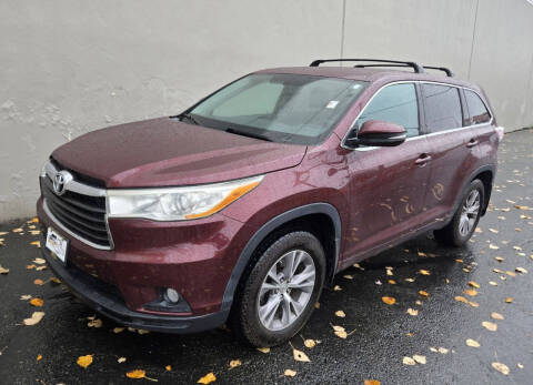 2014 Toyota Highlander LE Plus