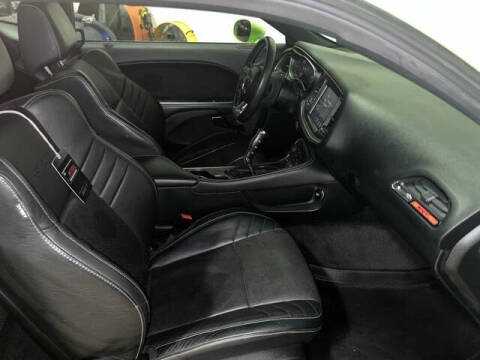 2015 Dodge Challenger SRT Hellcat