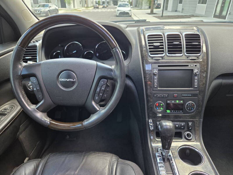 2012 GMC Acadia Denali