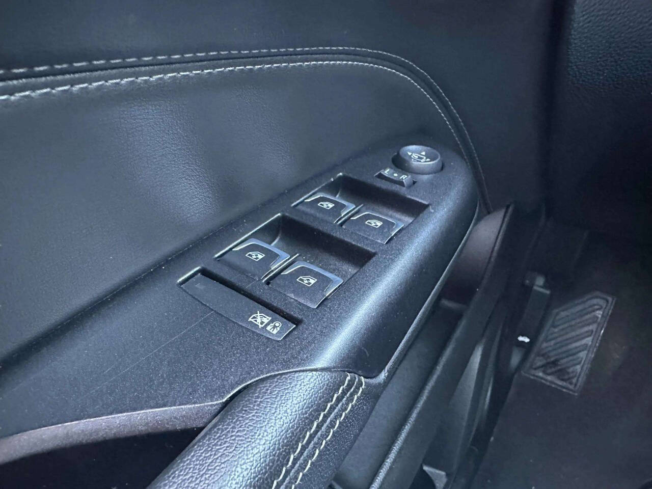 CadillacSRX25