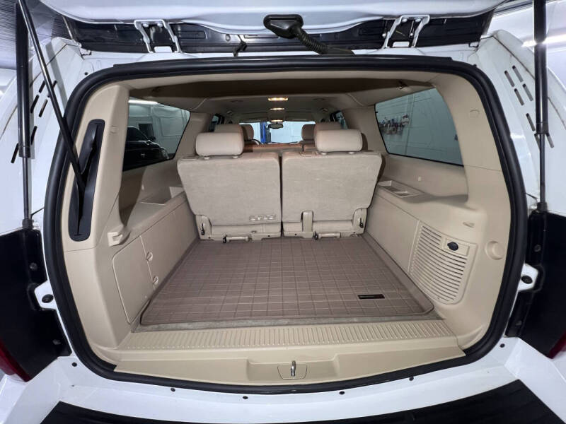 2012 Chevrolet Suburban LT