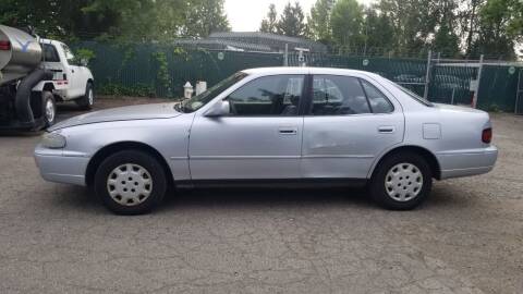 1995 Toyota Camry for sale at Car Guys in Kent WA