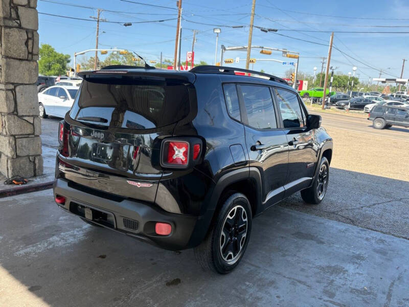 2016 Jeep Renegade Trailhawk