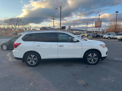 2017 Nissan Pathfinder