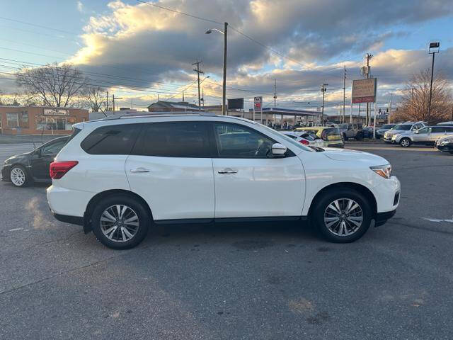 2017 Nissan Pathfinder
