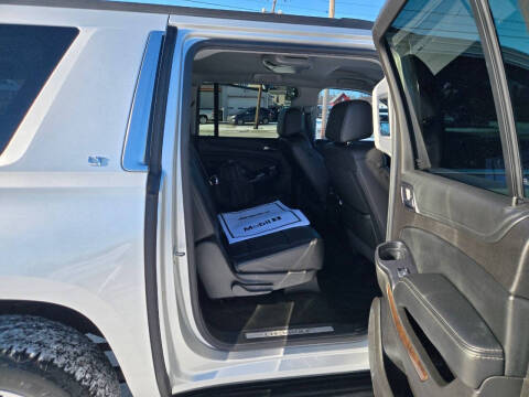 2016 Chevrolet Suburban LT