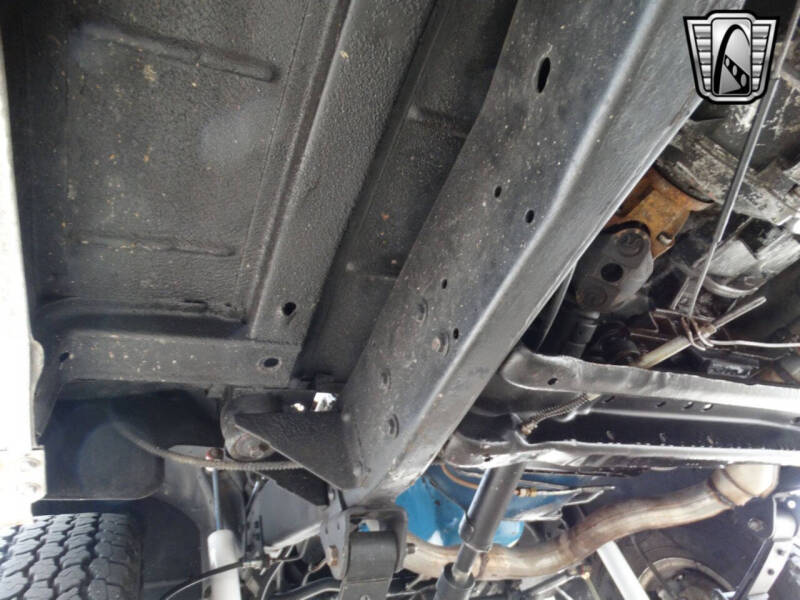 1986 Jeep Grand Wagoneer