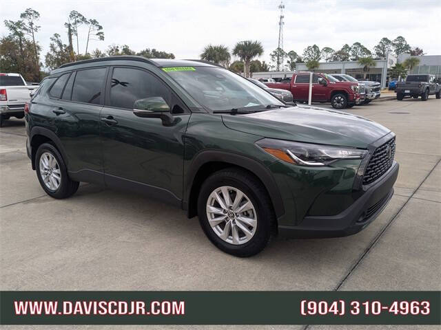 2024 Toyota Corolla Cross LE