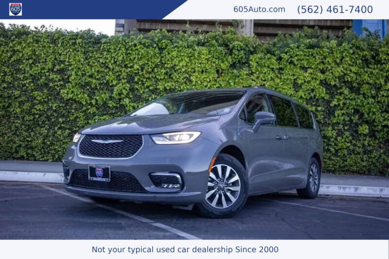 2021 Chrysler Pacifica Hybrid Touring L