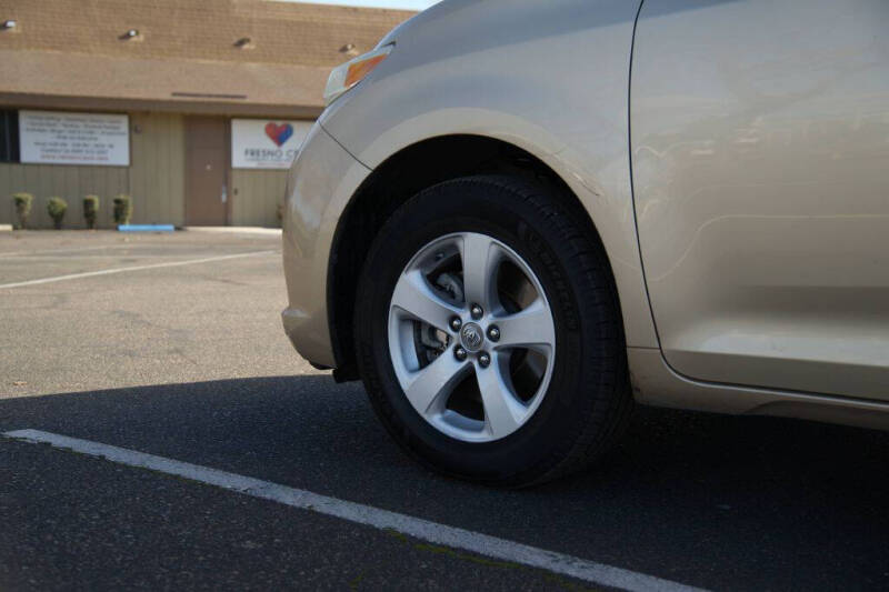 2011 Toyota Sienna