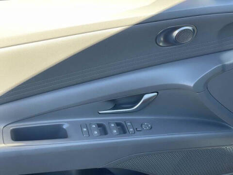 2024 Hyundai Elantra Hybrid Blue