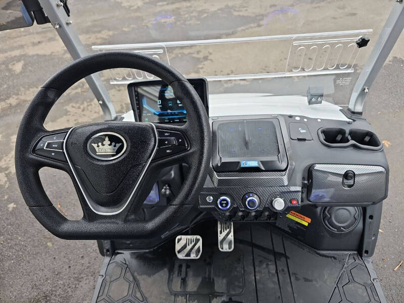 2025 Evolution D-Max 4