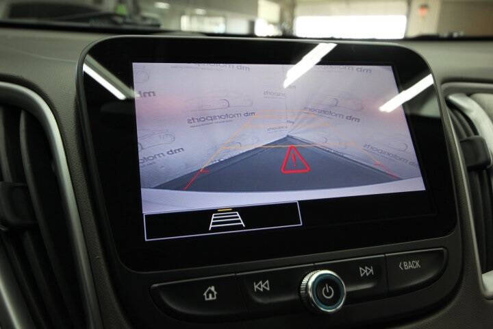 2022 Chevrolet Malibu LS