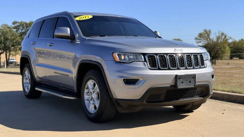 2017 Jeep Grand Cherokee Laredo