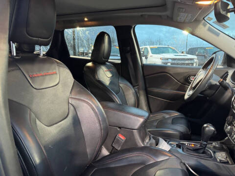 2022 Jeep Cherokee Trailhawk