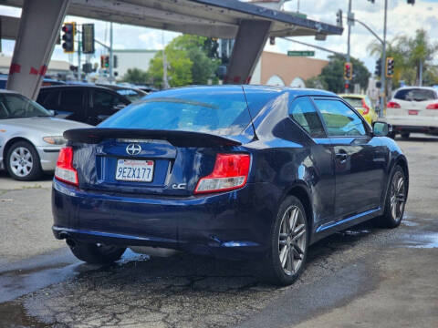 2011 Scion tC