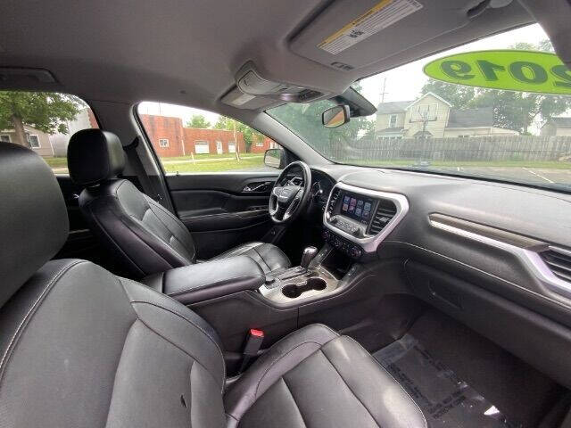 2017 GMC Acadia SLT-1