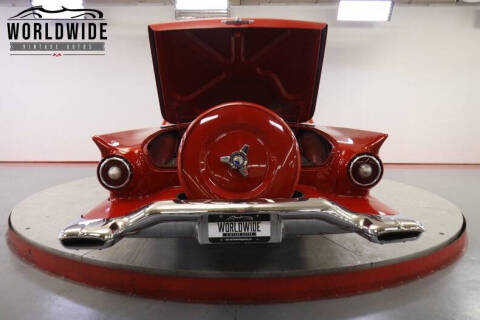 1957 Ford Thunderbird