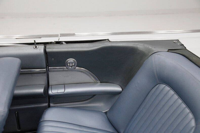 1962 Ford Thunderbird