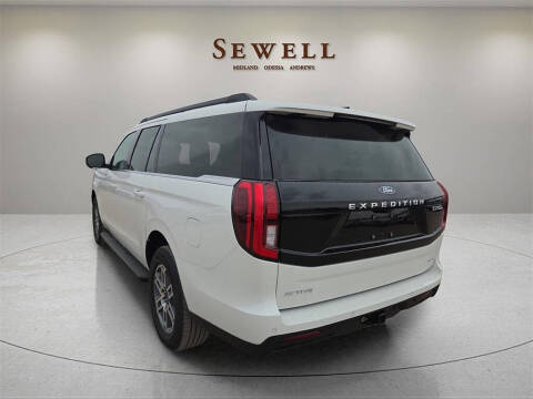 2025 Ford Expedition MAX Active