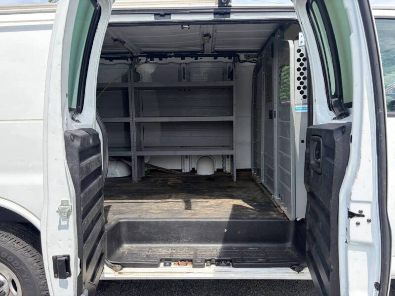 2019 Chevrolet Express 2500