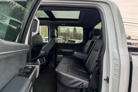 2025 Ford F-450 Super Duty Lariat