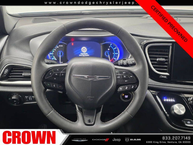 2024 Chrysler Pacifica Plug-In Hybrid Select