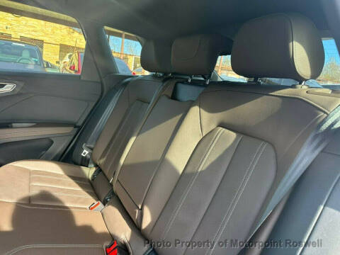 2024 Audi Q4 e-tron quattro Premium 50