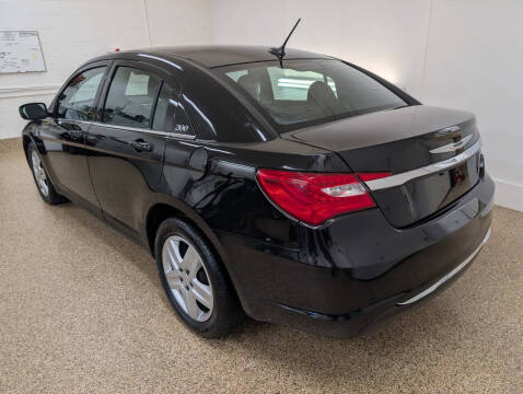 2013 Chrysler 200 LX