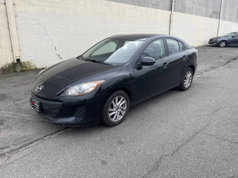 2013 Mazda MAZDA3 i Touring