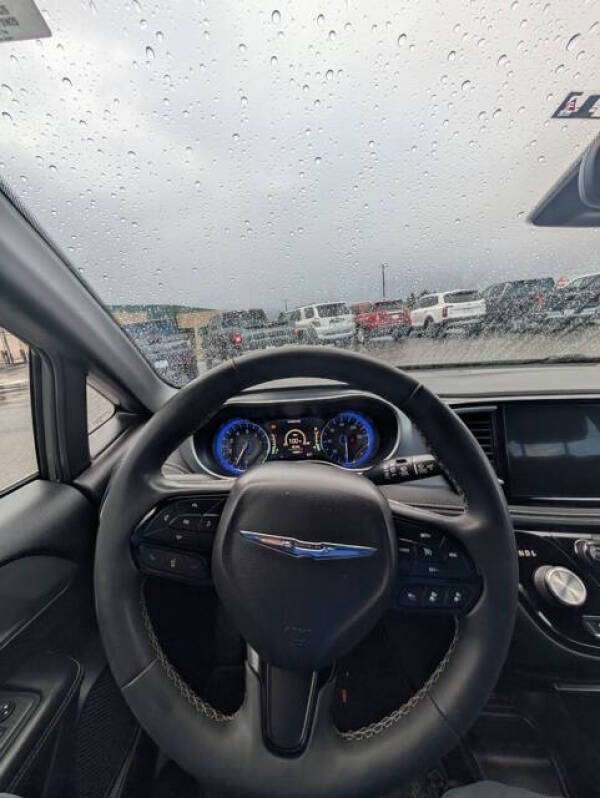 2022 Chrysler Pacifica Touring