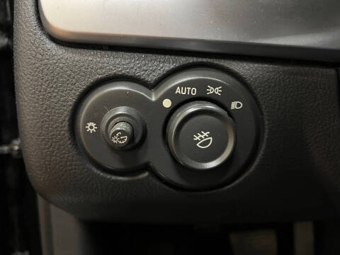 2004 Chevrolet SSR LS