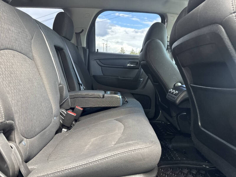 2013 GMC Acadia SLE-1